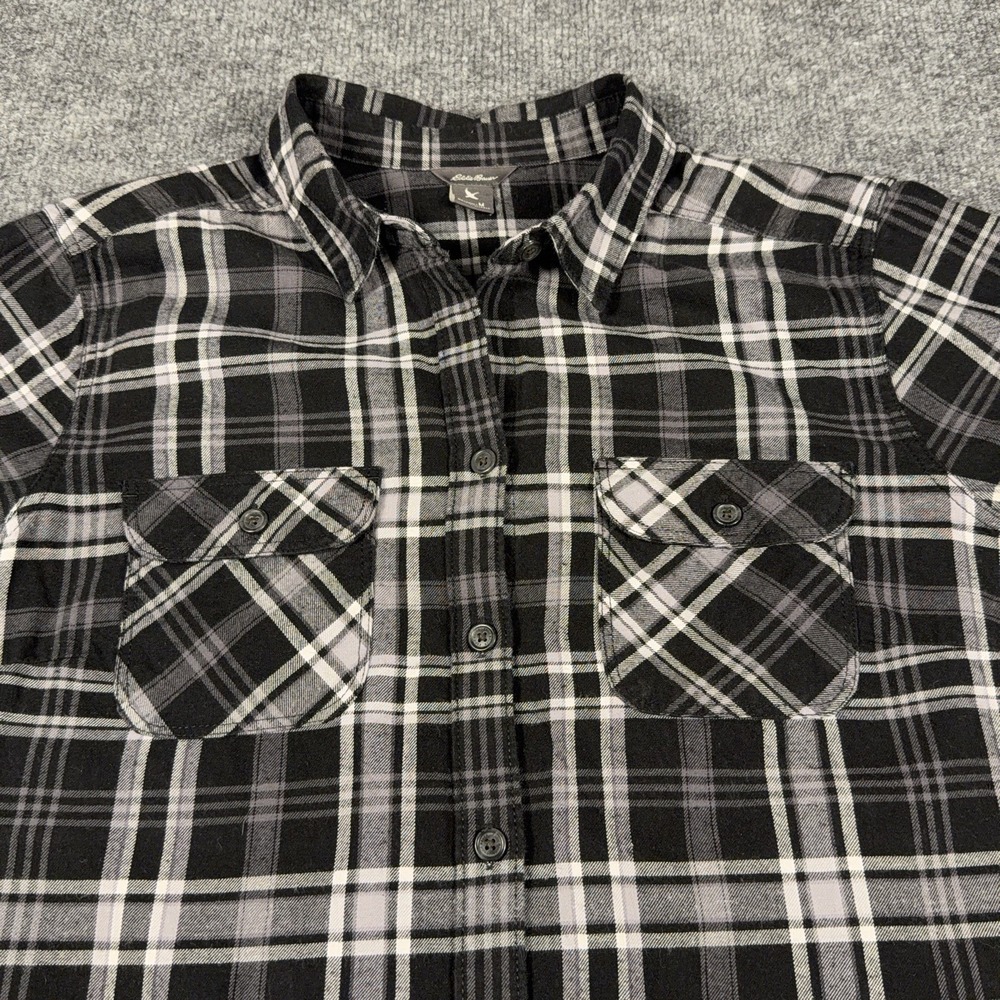 Eddie Bauer Flannel Plaid Button Up Shirt Mens Medium